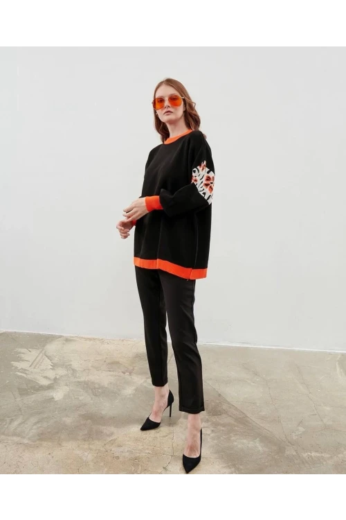 Modatalika Kadın Uzun Kollu Düz ve Kolları Desen Kombinli Oversize Triko Tunik