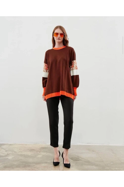 Modatalika Kadın Uzun Kollu Düz ve Kolları Desen Kombinli Oversize Triko Tunik