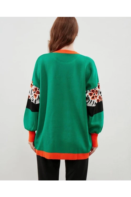 Modatalika Kadın Uzun Kollu Düz ve Kolları Desen Kombinli Oversize Triko Tunik