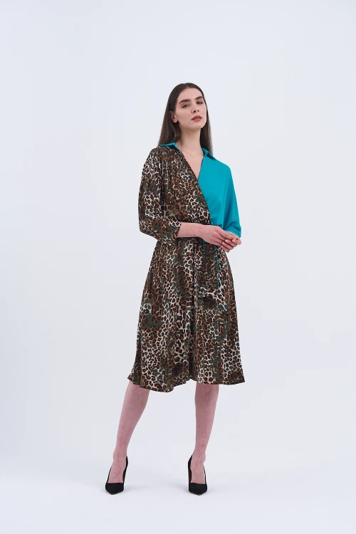 Trend Kadın Leopar desenli ve turkuaz detaylı şık elbisemiz!
