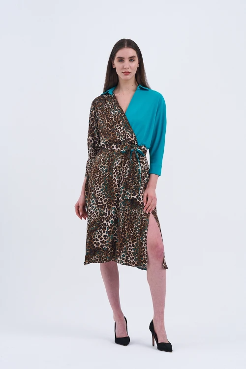 Trend Kadın Leopar desenli ve turkuaz detaylı şık elbisemiz!