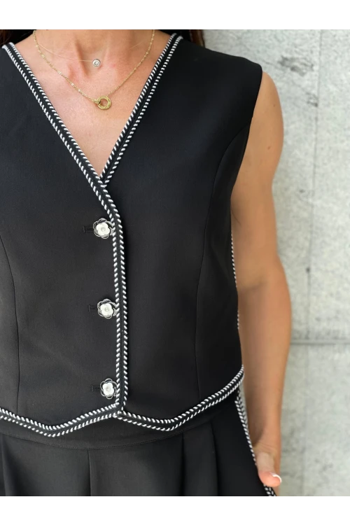 Trend Kadın Çoban Dikişli Yelek ve Pantolon Takımı ile Tarzınıza Zarif ve Hoş Bir Dokunuş Ekleyin