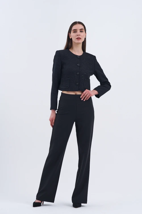 Trend Kadın Şıklığın En Modern Hâli İle Tanışın Yeni İkili Takım