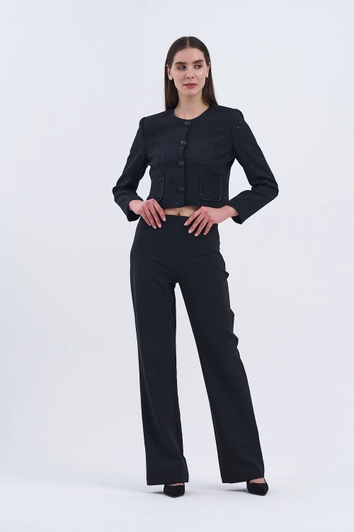 Trend Kadın Şıklığın En Modern Hâli İle Tanışın Yeni İkili Takım