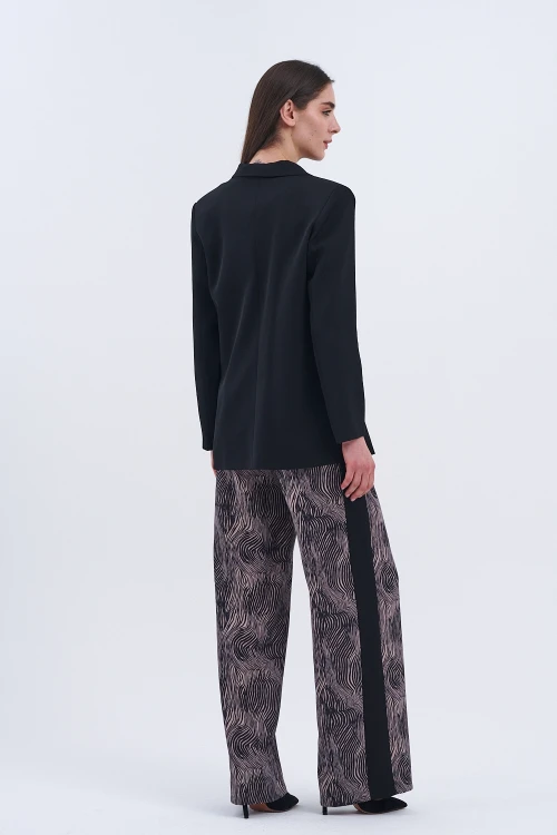 Trend Kadın Şıklığın Ve Zarafetin Buluştuğu Ceket Pantolon İkili Takımımızla Tanışın