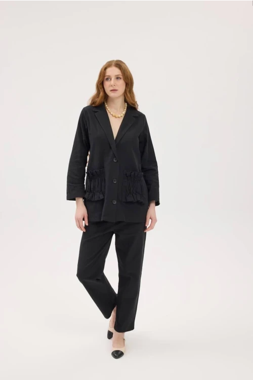 Zamansız şıklık, maksimum konfor: İkili keten takım ile stilinizi baştan yaratın!