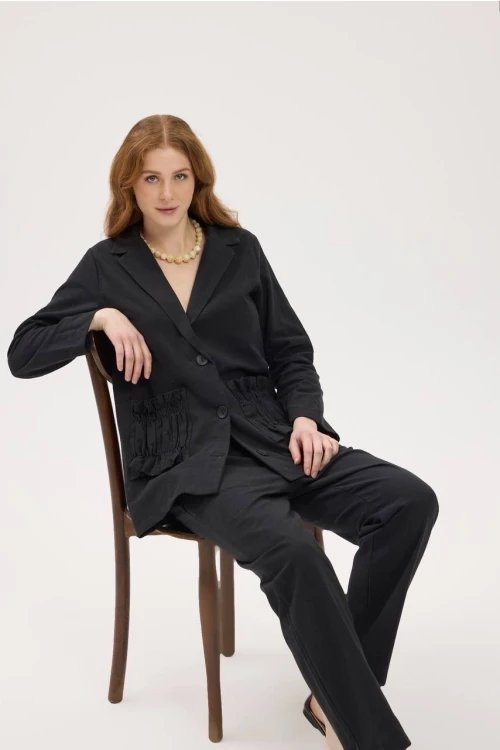 Zamansız şıklık, maksimum konfor: İkili keten takım ile stilinizi baştan yaratın!